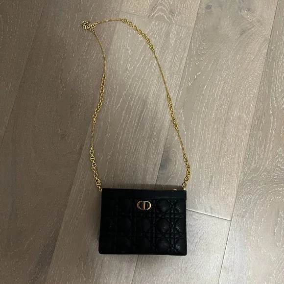dior pouch - Picture 1 of 5
